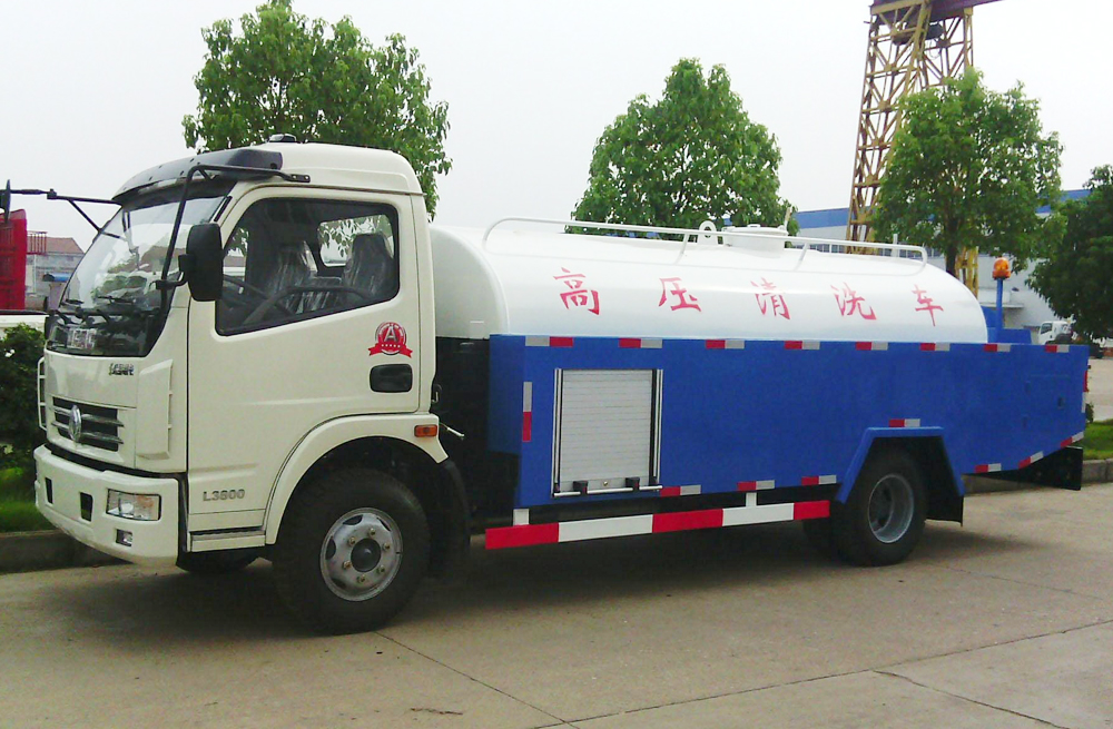 金宁新村管道高压清洗车